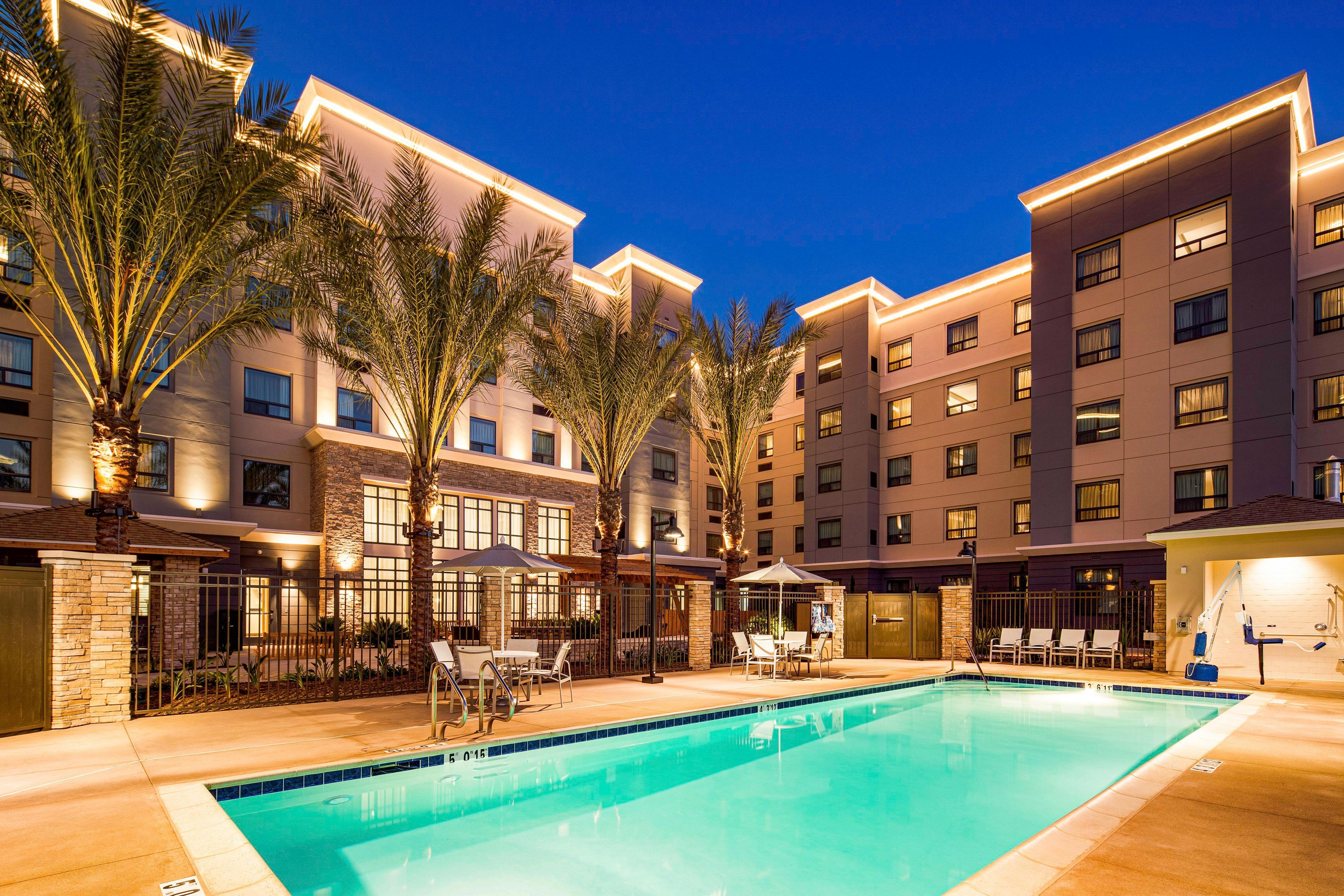 Staybridge Suites Irvine - John Wayne Airport By Ihg Εξωτερικό φωτογραφία